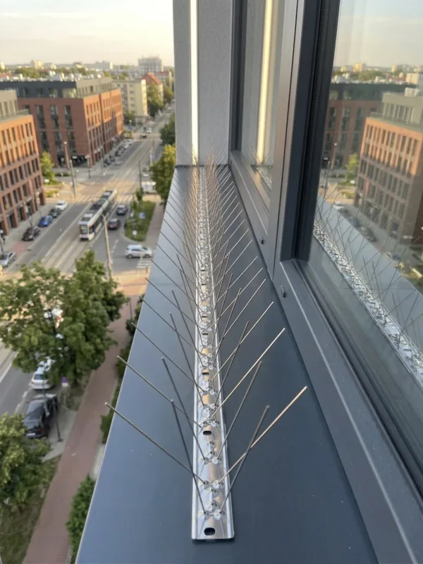 Celonerezové hroty Metal W – detail nerezovej základne